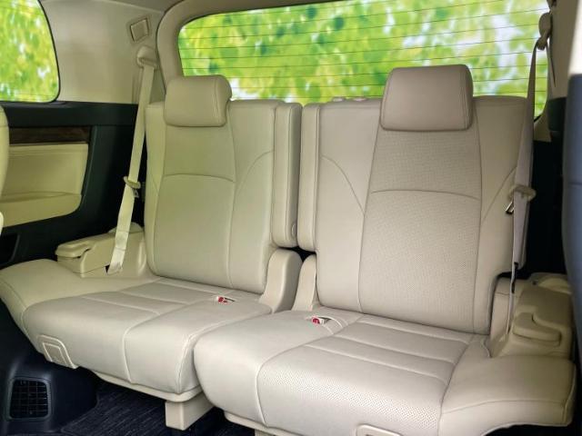 WECARS（ウィーカーズ）は全国250店舗展開！お客様が安心してカーライフをお楽しみいただけるよう社員一同心を込めてサポートいたします。