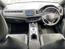 【インパネ全体】全方位で視界が広く、高い目線で運転もしやすいです！