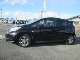 禁煙車です！内装とても綺麗です！気になる匂いもありません！