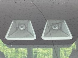 【スマートアシスト】走行中に前方の車両等を認識し、衝突しそうな時は警報とブレーキで衝突回避と被害軽減をアシスト。より安全にドライブをお楽しみいただけます。