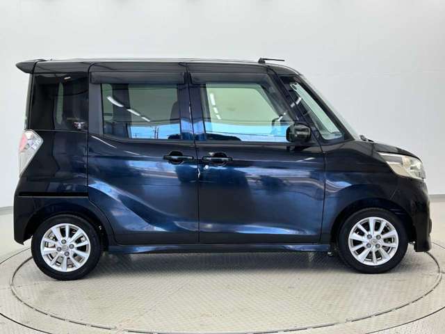 当社提携の九州運輸局指定工場にて車検もしくは12ヶ月点検を行ってご納車いたします。
