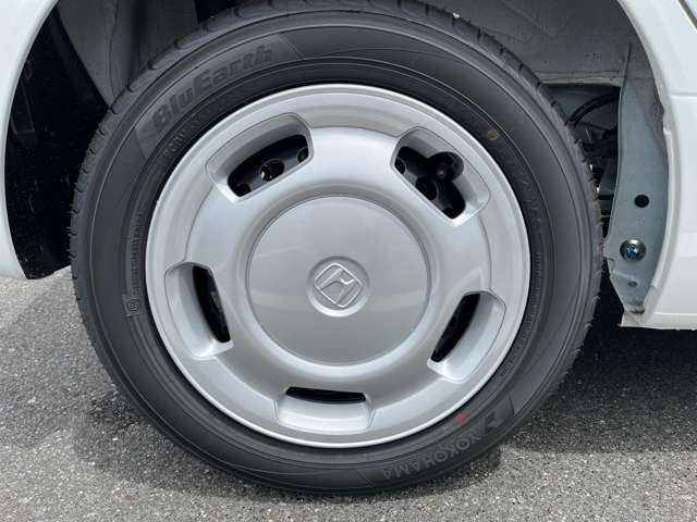 ☆車の保険は買ったところで加入するのがベストです。保険に関しても大手保険代理店をしておりますので安心してお任せください。不慮の事故の際も自社鈑金工場と連携して修理を進めてまいります☆