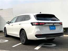 こちらのお車は、新車保証を継承致しますので、初回車検満了日まで走行無制限で保証。全国のVW正規ディーラーで対応可能です。さらに保証を最長2年延長するプログラムもございます。