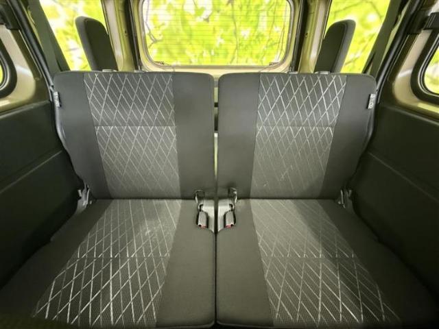 WECARS（ウィーカーズ）は全国250店舗展開！お客様が安心してカーライフをお楽しみいただけるよう社員一同心を込めてサポートいたします。