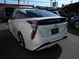 中古車は一点もの☆プロ目線の厳選仕入でのお車をお客様の元へご納車致します♪