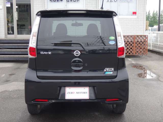 【～重視などのお探し方】赤い車・ピンクの車・青い車などのカラー重視・綺麗な外装、綺麗な内装、禁煙車などの程度重視、10万円軽自動車、30万円軽自動車・50万円軽自動車など予算重視なども相談ください。