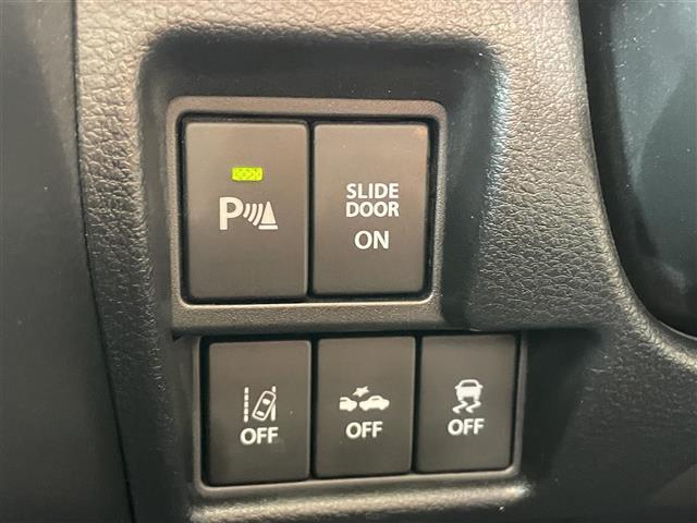 【運転席操作部】快適なドライブを楽しむための機能が装備されています！運転席から触れるので、使いやすいです！除菌プランいれていただくと、さらに清潔で安心していただけます！