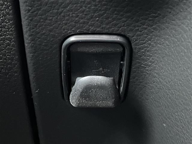 【運転席操作部】快適なドライブを楽しむための機能が装備されています！運転席から触れるので、使いやすいです！除菌プランいれていただくと、さらに清潔で安心していただけます！