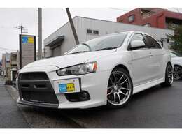 弊社は「カービューティプロ」の代理店です。コーティング各種取扱いしております。お任せください！