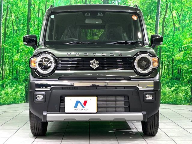 弊社では、全車『修復歴なし』のお車のみ取り扱っております。専任バイヤーによる厳選した仕入れの後、入庫後の車両チェックを行い、ネクステージが認定した高品質な中古車をご提供しております。