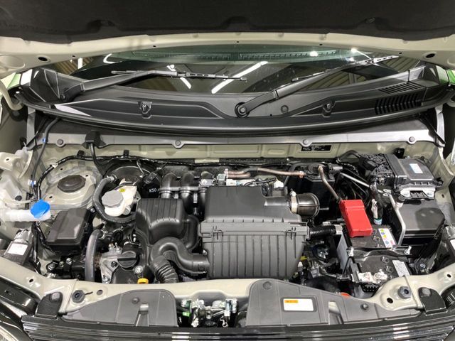 親切・丁寧な専門メカニックスタッフが応対！・車検・点検整備・事故等の修理などアフターサービスも安心。お車のカスタマイズもネクステージのサービススタッフまでご相談ください！