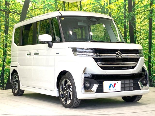 大好評のボディコーティング「弾スプラッシュコート」もご納車までに施工可能。通常のガラスコートと異なる、耐久年数6年の無機質ガラスコーティングが、ボディをキレイな状態に保ってくれます。