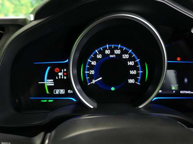 『国産車、輸入車専用の工場完備♪♪』全車保証付きです。走行距離無制限保証をお客様ご自身でおクルマに合わせてお選び頂ける有料保証ございます。サービスサポート当社加入実績率100％☆業界ハイクオリティ水準