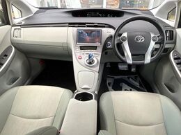 グループ総在庫数約30，000台！！全国の系列店からメーカー・車種問わずご紹介出来るので、あなたにピッタリのお車が見つかるはずです♪まずはお問い合わせ下さい☆