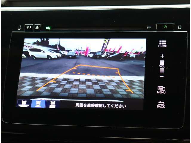 ご来店いただければ軽自動車からスポーツカー、1ボックスやセダンや輸入車などパソコンひとつで800台すべての在庫をご覧いただくことができます！