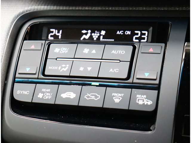 リバーサイドでは、全車試乗可能ですので各お客様、ご納得行くまでご検討中のお車とのフィーリングを確認できます。