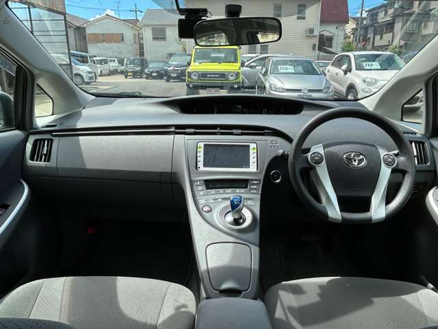 ★車内インパネ周りの状態大変良好です♪