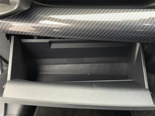 店舗にて現車の確認もいただけますので、お電話で在庫のご確認の上是非ご来店くださいませ！！！