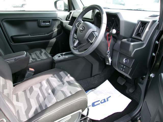 ★あなたの愛車高価買取・下取★良質なお車を直接店頭で販売しますので、高く下取り出来ます！オークション出品を前提とした買取店には負けません！是非ご相談下さい★