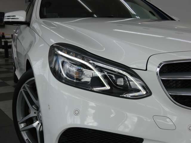 ダイナミックな走行性と優れた低燃費を実現！！実用性と先進性を兼ね揃えた人気車輌をお届け致します！！　お探しの方お急ぎ下さいませ！！