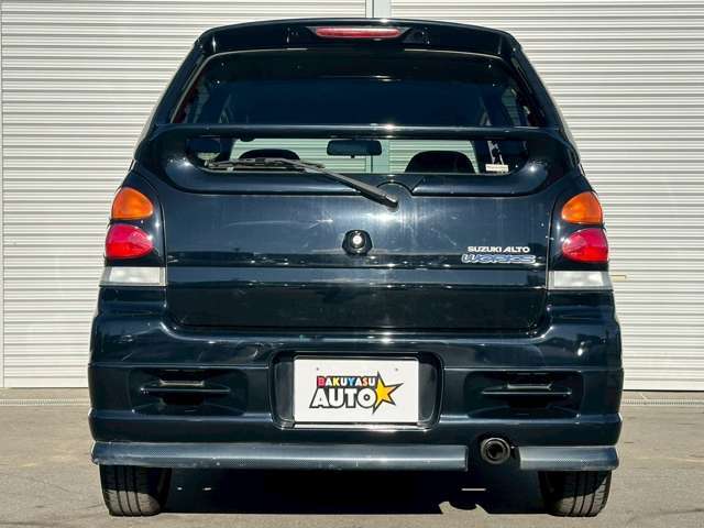 リアからの詳細です。