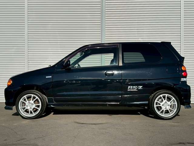 お車の簡単なご質問関してはお答え出来ますが感じ方に個人差がございます。ご了承ください。詳しい状態に関しては現車確認時にお確かめ下さい。