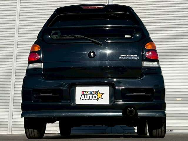 リアからの詳細です。