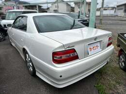 当店はお値段がお手頃な中古車をはじめ、お買い得車両を多く展示しております。創業から多くのお客様へ販売させて頂きましたが、これから出会うお客様にも、気に入って頂ける中古車をお届けします♪