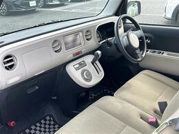 【インパネ全体】全方位で視界が広く、高い目線で運転もしやすいです！