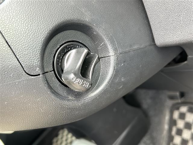 【運転席操作部】快適なドライブを楽しむための機能が装備されています！運転席から触れるので、使いやすいです！除菌プランいれていただくと、さらに清潔で安心していただけます！