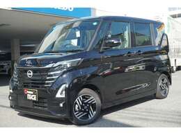 背が高いからお子さまの着替えもスムース。広い後席は室内高なんと139cm。小さなお子さまなら、立ったまま楽に着替えることができます。