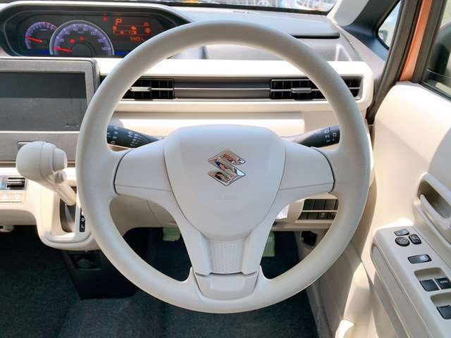 自社整備工場完備！　納車後のアフターフォローも安心してお任せください！
