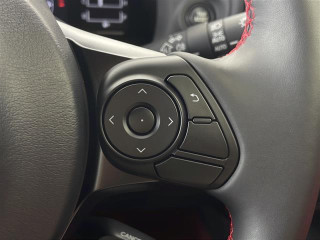 【運転席操作部】快適なドライブを楽しむための機能が装備されています！運転席から触れるので、使いやすいです！除菌プランいれていただくと、さらに清潔で安心していただけます！