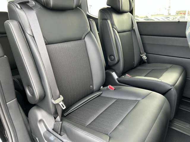 【2列目シート】現車の確認はお電話でも承っております。