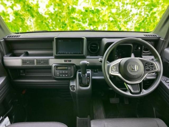 WECARSでは登録（届出）済未使用車や走行距離1万km未満の在庫車も多数ご用意しております！状態は良いものが良いけど、新車は高いな・・・そんなお客様にオススメです！