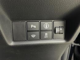 【運転席操作部】快適なドライブを楽しむための機能が装備されています！運転席から触れるので、使いやすいです！除菌プランいれていただくと、さらに清潔で安心していただけます！