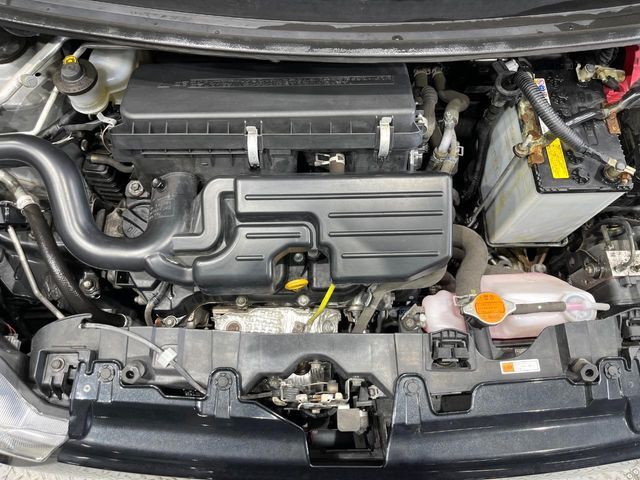 親切・丁寧な専門メカニックスタッフが応対！・車検・点検整備・事故等の修理などアフターサービスも安心。お車のカスタマイズもネクステージのサービススタッフまでご相談ください！