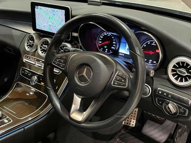 ベンツ、BMW、アウディといったドイツのプレミアムブランドをはじめとした、各種輸入車ブランドを同時に比較することができます。