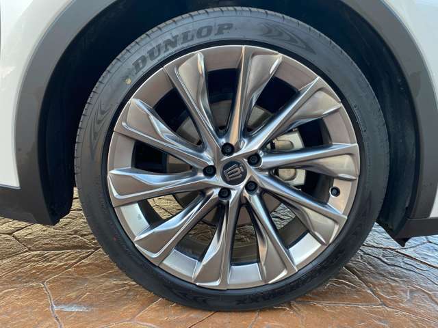 お車に取り付けるカー用品もご相談にのれます。ETC・ドライブレコーダ・スタッドレスタイヤなど