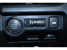 大好評のボディコーティング「ハイモースコート」もご納車までに施工可能。雨染みや線傷など中古車だからと諦めていませんか？ピカピカの状態でお乗り出しいただけます。