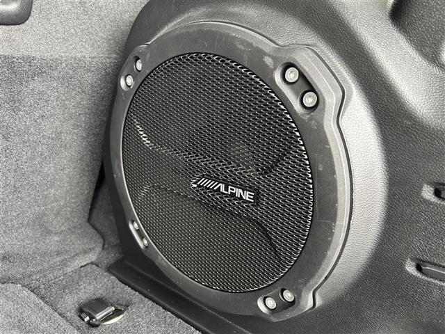 ぜひ厳選したドイツプレミアムブランドのお車を、見て・触って・比べてください！
