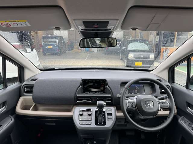 運転席・助手席ともに視界良好です！