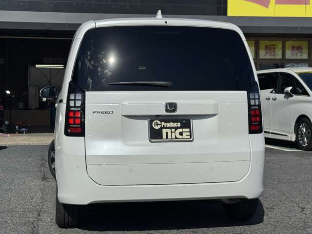 ガラスコーティングご購入時に施工できます！撥水or親水タイプでお選びいただけます☆施工証明書、カーシャンプー、メンテナンスキットも付いてきます☆