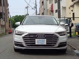 【コンフォートパッケージ】(85万円)・インディビジュアル電動シート（リヤ）〈リヤ3名乗車〉・コンフォートヘッドレスト（リヤ）→