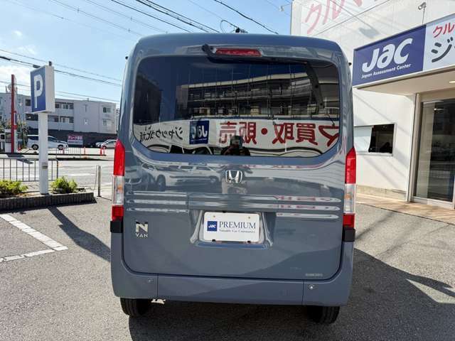 当社のお車は一般ユーザー様からの買取車輌で、安心出来る車輌を展示販売しております。