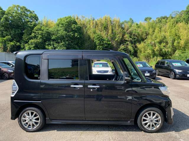 下取り車も直販店ならではの査定で高価査定可能です！ドレスアップ車両は特に高価査定OK！