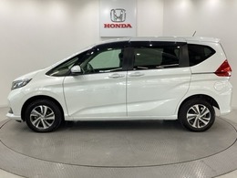 購入後も自社指定整備工場完備でお客様の愛車をしっかりサポート致します！御納車時には安全かつ安心してお乗り頂けるようホンダ専門知識を持つ整備スタッフが点検・整備・装備も説明をしてお渡ししております。