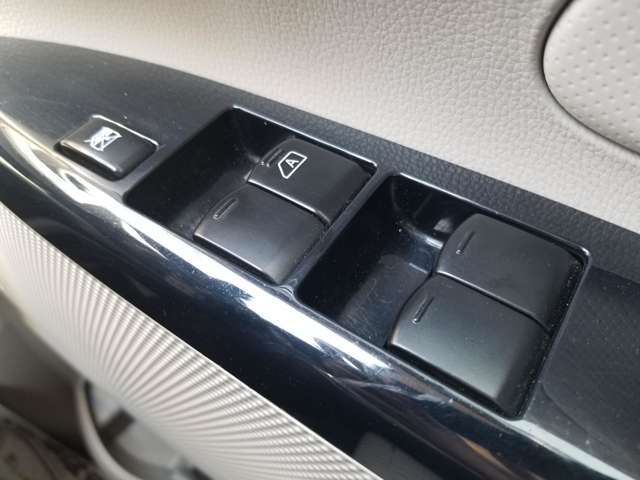 安全な中古車の流通を目指しております