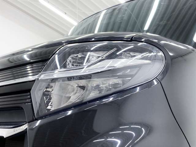 LEDライトを装備しています
