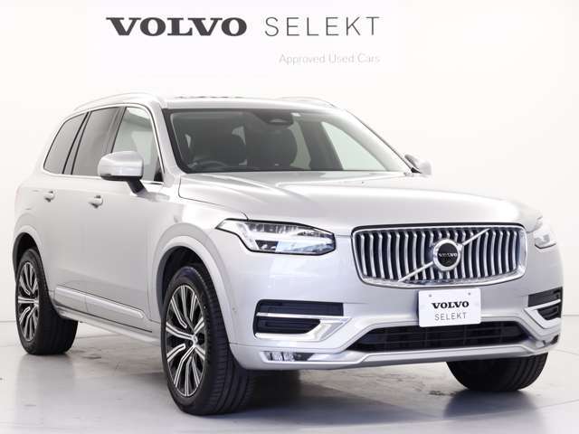 「VOLVO SELEKT CAR]は車歴や走行距離、さらに内外装・機関において、厳格な基準をクリアしたボルボ認定中古車です。